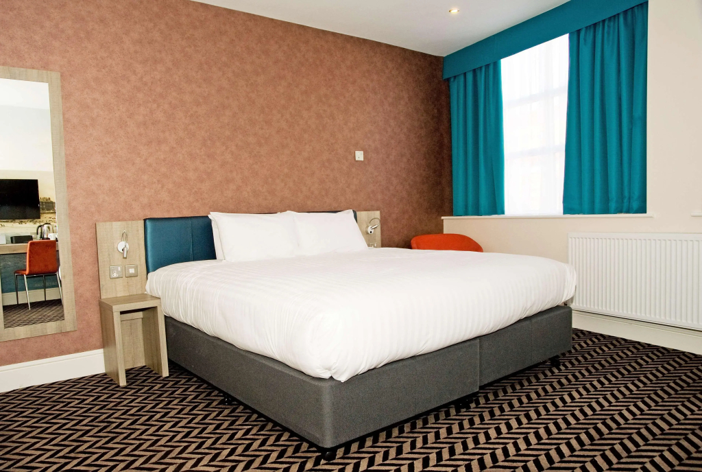Best Western Carlton Hotel - 3