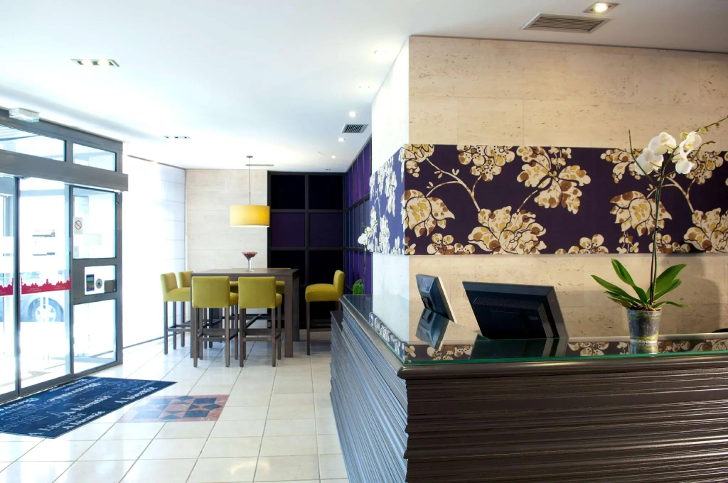 Best Western Hotel Du Pont Wilson - 2