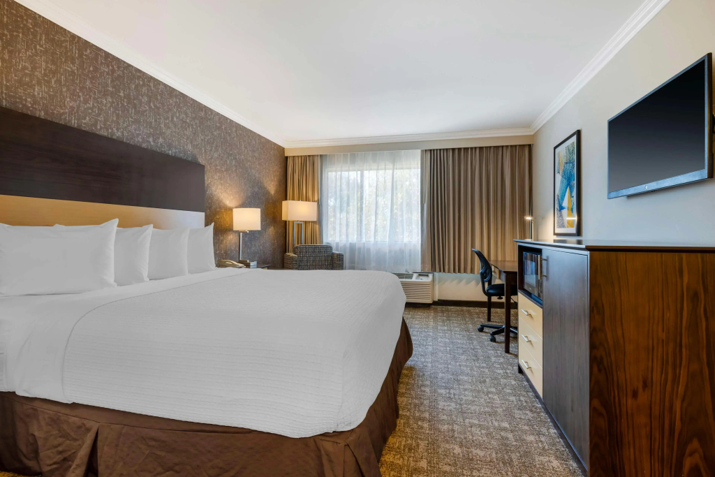 Best Western Los Angeles Worldport Hotel - 3