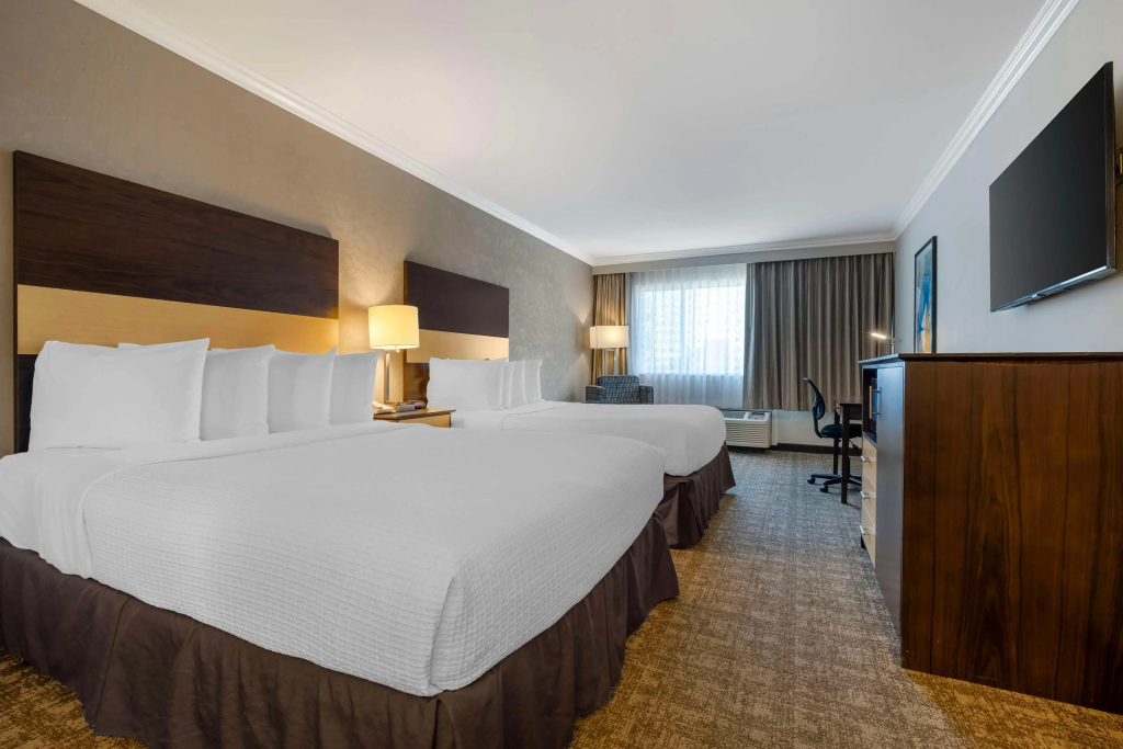 Best Western Los Angeles Worldport Hotel - 4