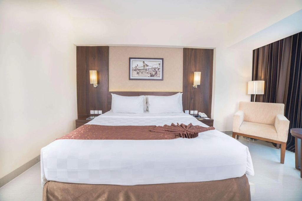 Best Western Papilio Hotel - 4