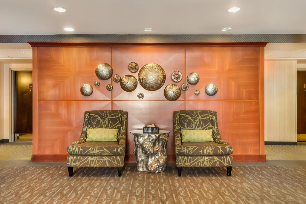 Best Western Plus Calgary Centre Inn - 2