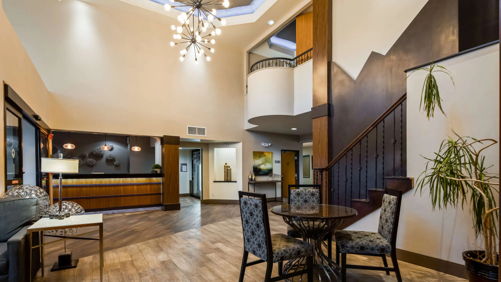 Best Western Plus Hill Country Suites - 2