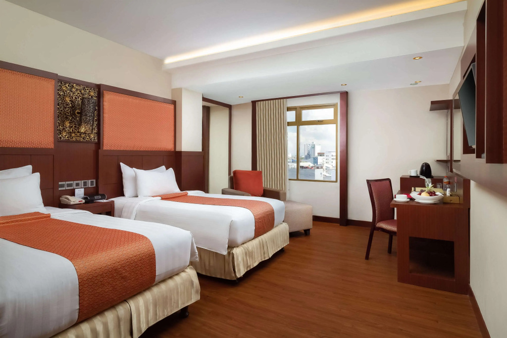 Best Western Plus Makassar Beach - 4