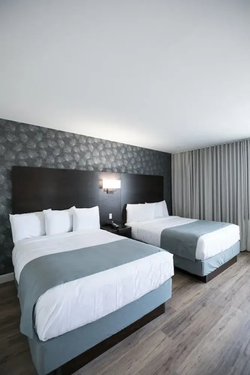 Best Western Plus Montreal East - 5