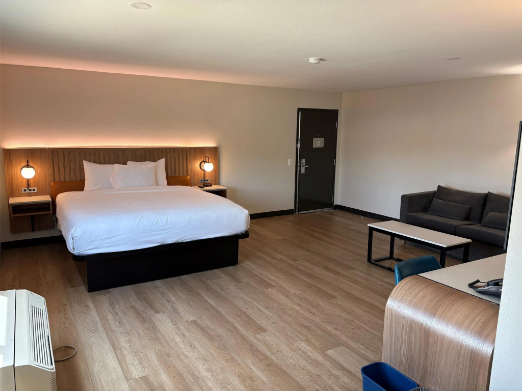 Best Western San Diego Pacific Beach/Mission Bay - 4