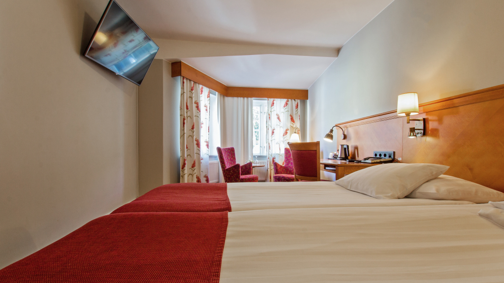 Best Western Strand Hotel - 3