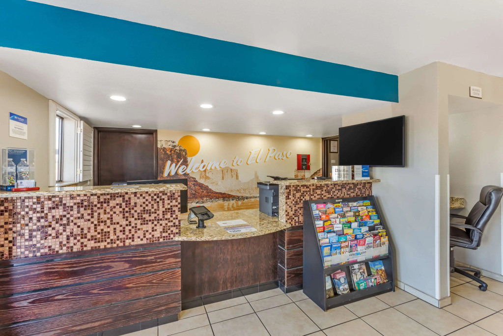 Best Western Sunland Park Inn - 2