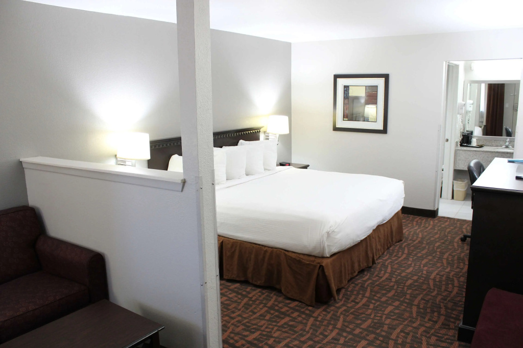 Best Western Sunland Park Inn - 5