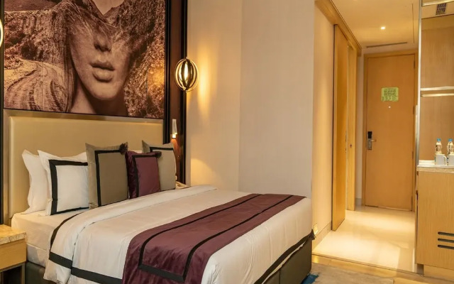 Beyzaa Hotel & Suites , Kolkata - 4