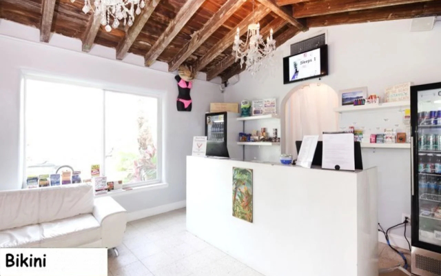 Bikini Hostel, Café & Beer Garden Free Breakfast & Dinner! - 2