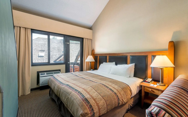 Blackcomb Lodge - 5