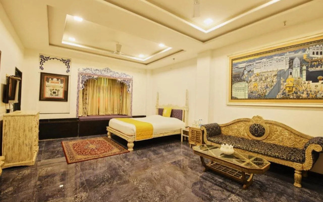 Bloom Boutique | Lake Pichola - 5