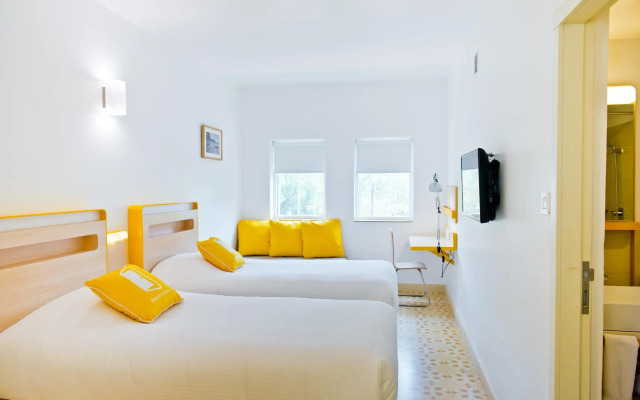 Bloomrooms @ City Centre - 2