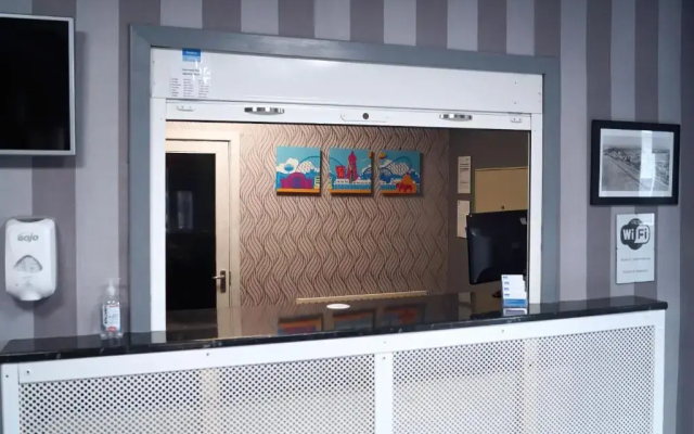 Bluewaters Hotel - 2