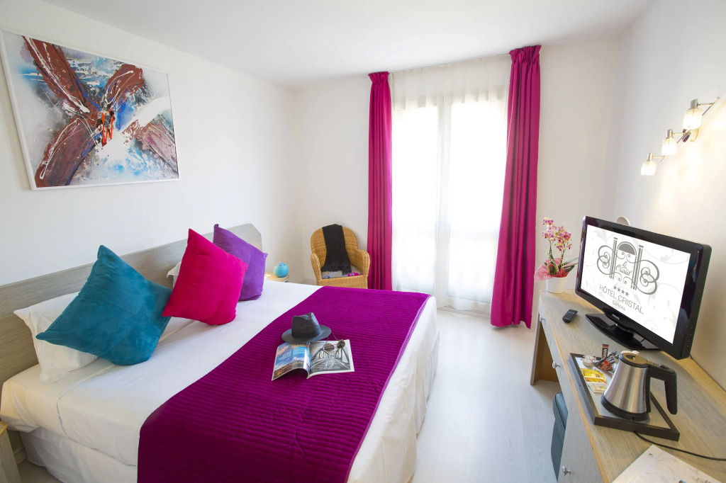 CRISTAL HOTEL & SPA - 5