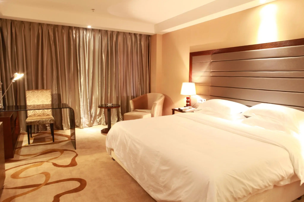 Calvin International Hotel Guangzhou Baiyun International Airport Huadu Plaza Branch - 4