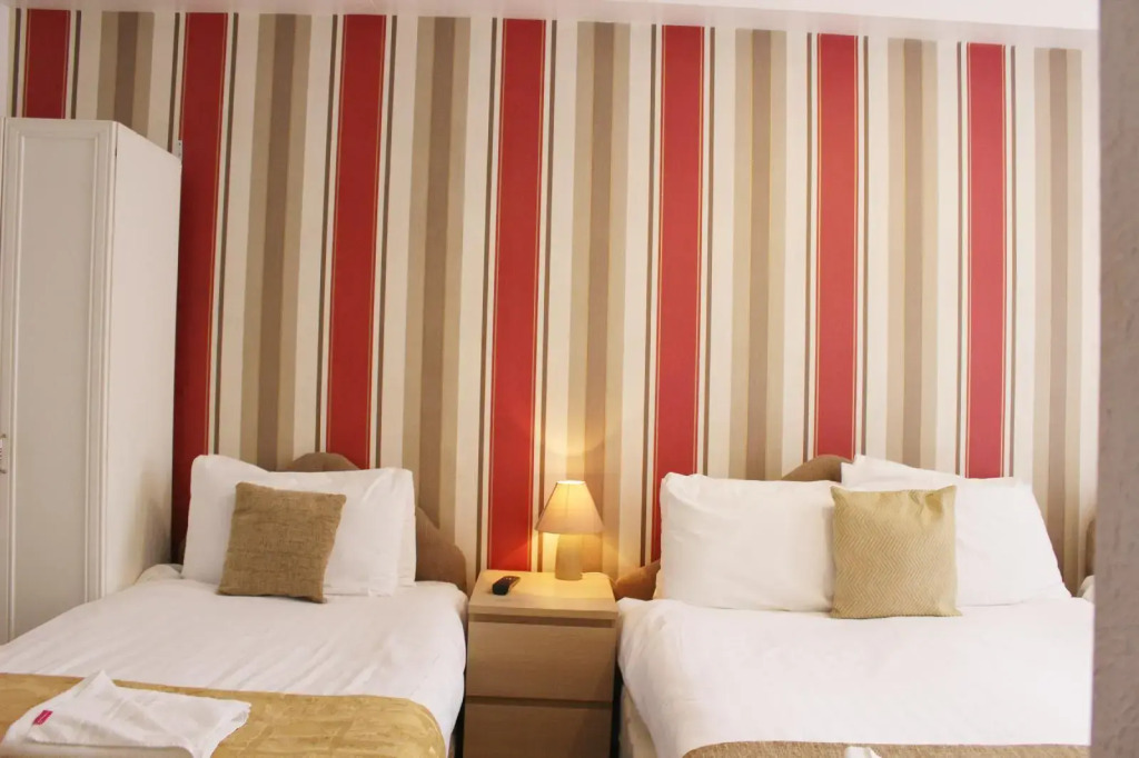 Calypso Hotel Blackpool - 2
