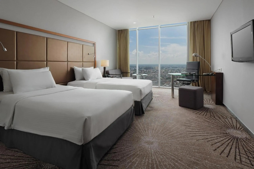 Cambridge Hotel Medan - 4