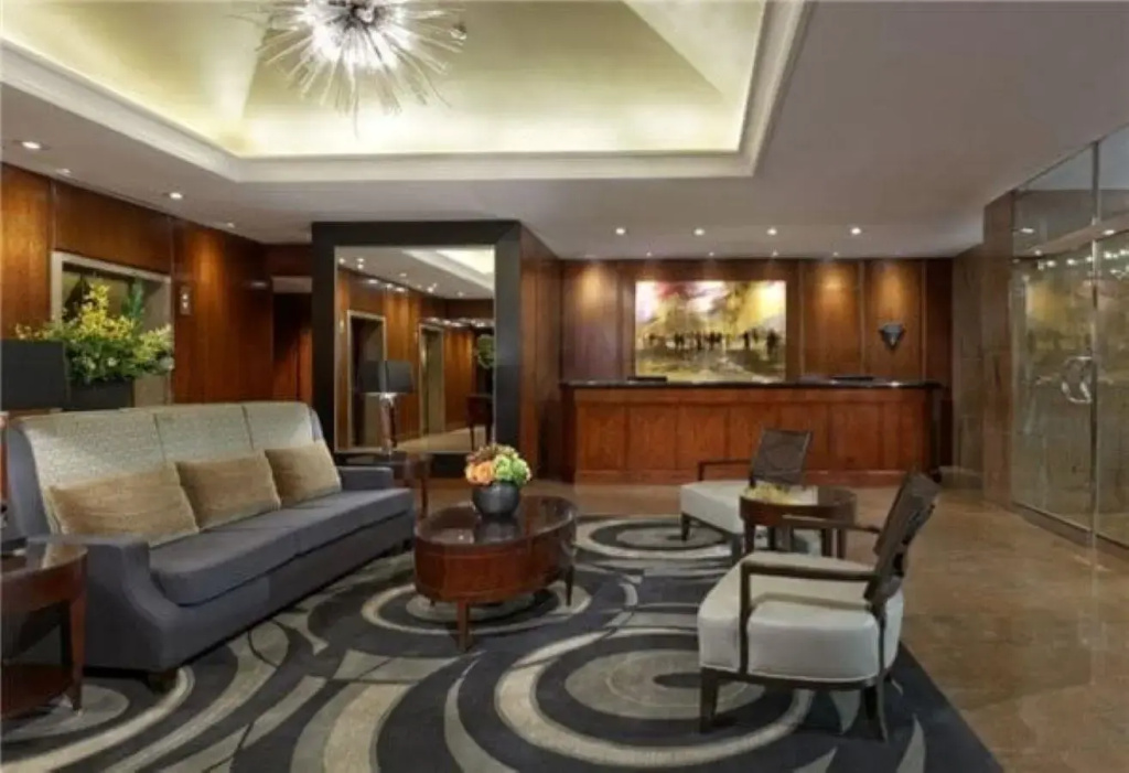 Cambridge Suites Toronto - 2