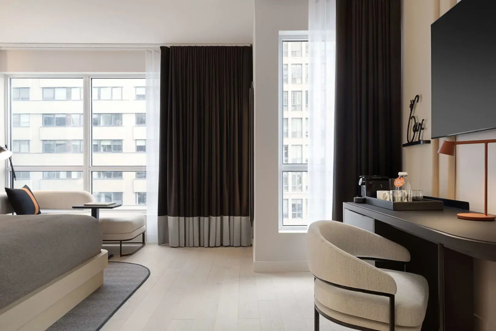 Canopy By Hilton Toronto Yorkville - 4