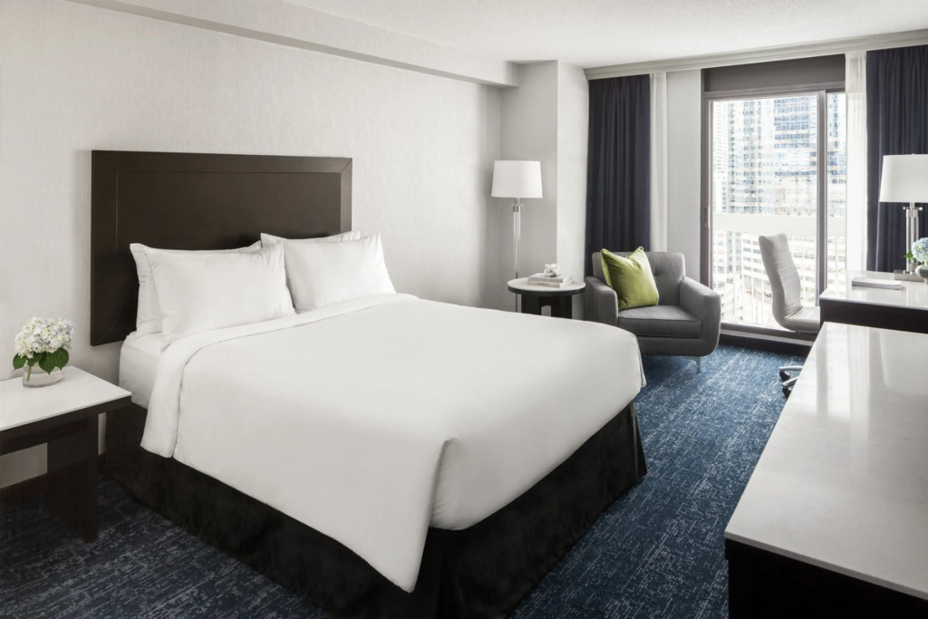 Chelsea Hotel, Toronto - 4