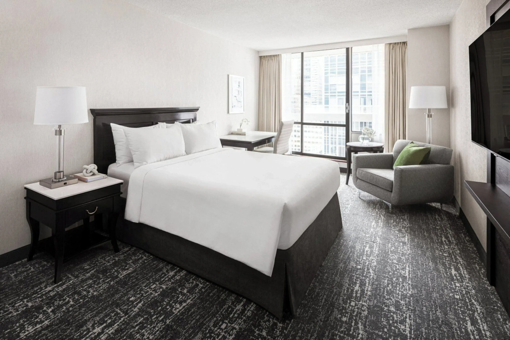 Chelsea Hotel, Toronto - 5