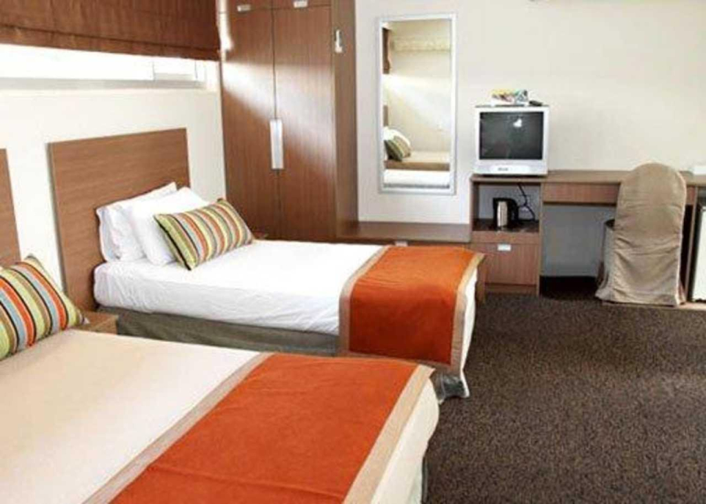 City Star Lodge - 2