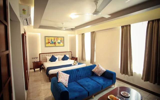 Clarks Inn Suites Jaipur - 3