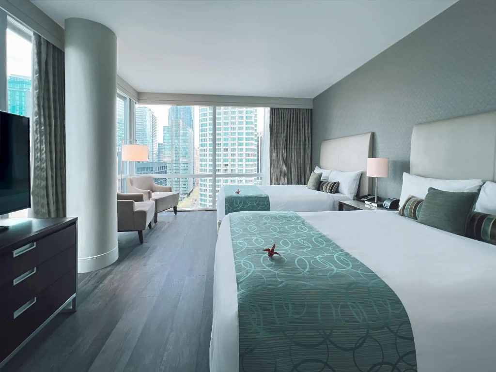 Coast Coal Harbour Vancouver Hotel by APA - 5