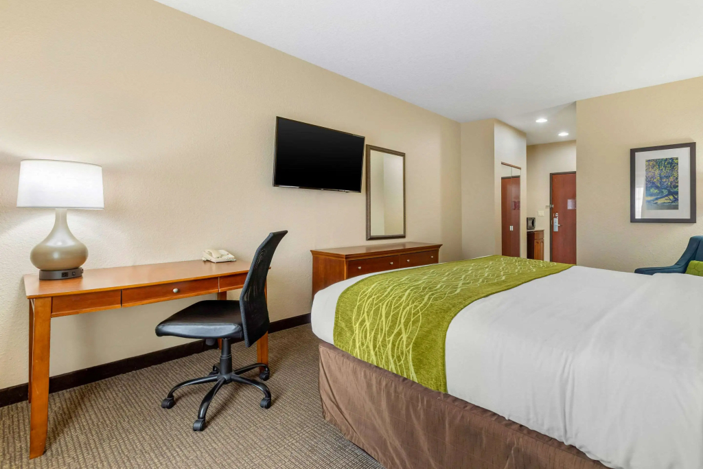 Comfort Inn & Suites Davenport - Quad Cities - 4