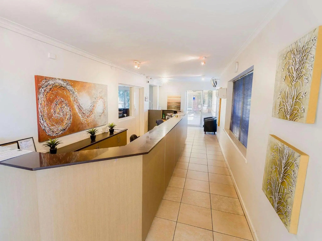 Comfort Inn & Suites Manhattan - 2