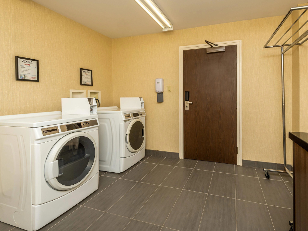 Comfort Inn Ottawa West Kanata - 3