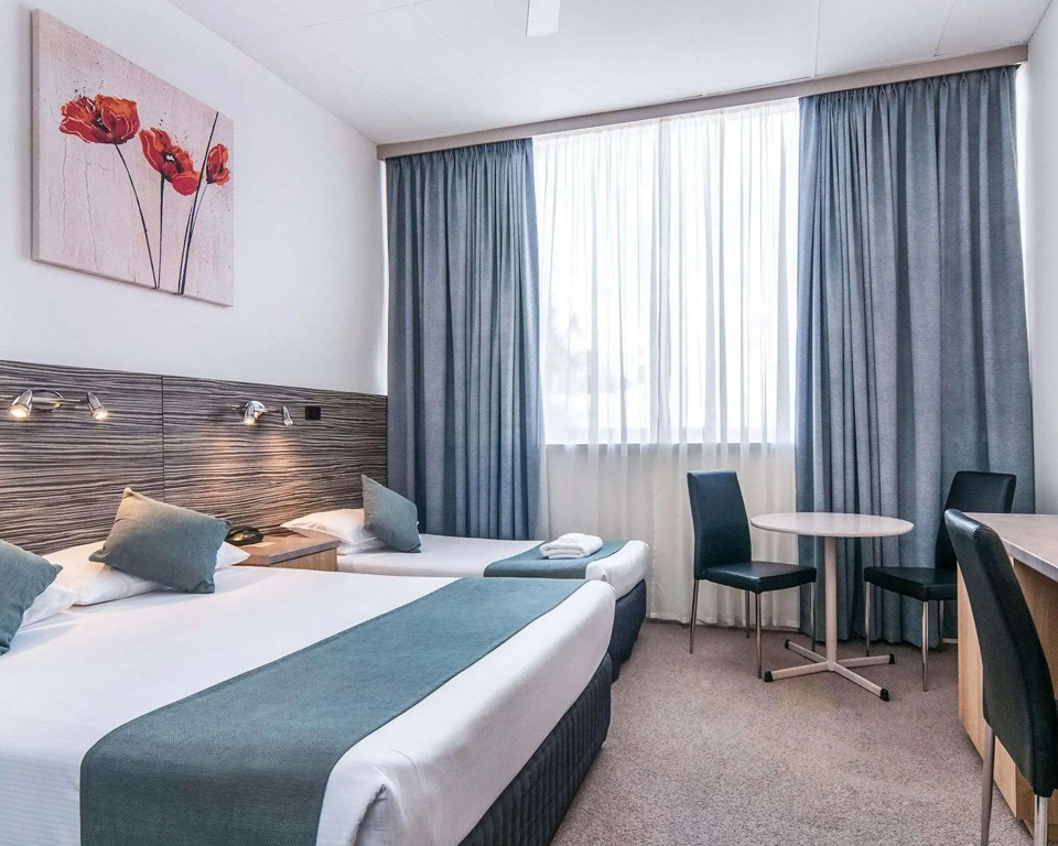 Comfort Inn Regal Park, North Adelaide - 4