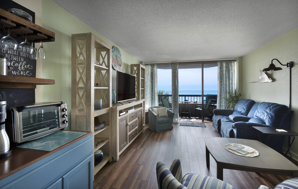 Compass Cove Resort - 2