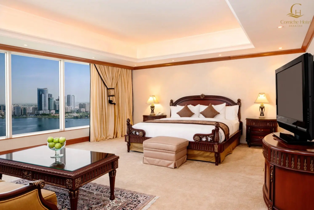 Corniche Hotel Sharjah - 3