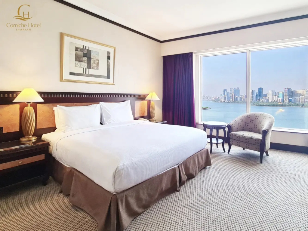 Corniche Hotel Sharjah - 4