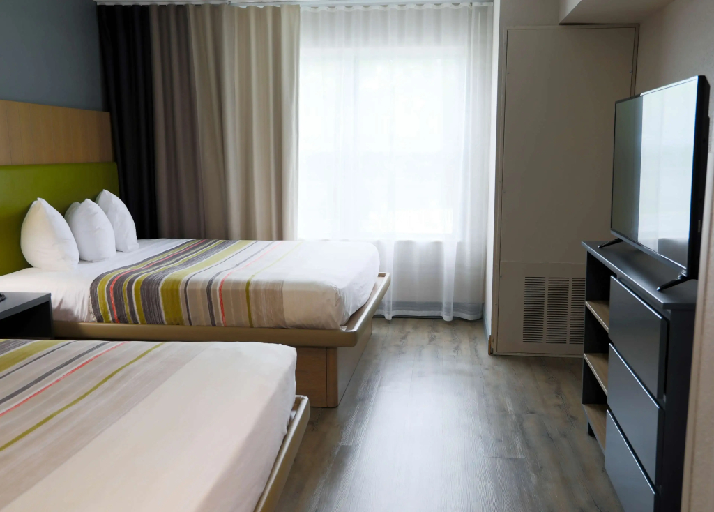 Country Inn & Suites by Radisson, Myrtle Beach, SC - 3