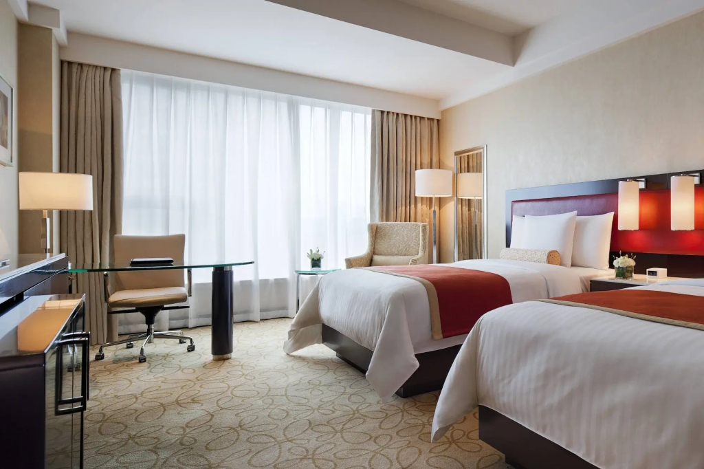 Courtyard by Marriott Hangzhou Wulin - 3