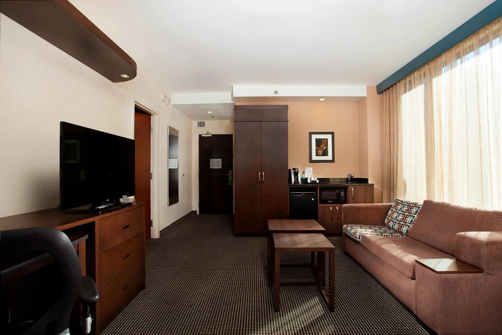Courtyard by Marriott Montreal Downtown - 5