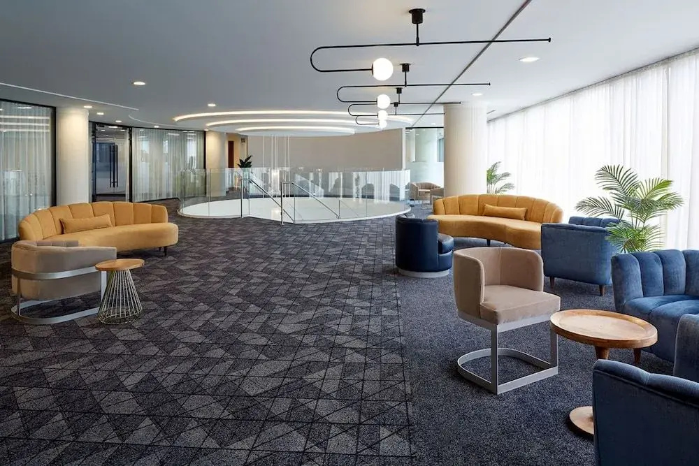 Courtyard by Marriott Montreal Midtown - 2