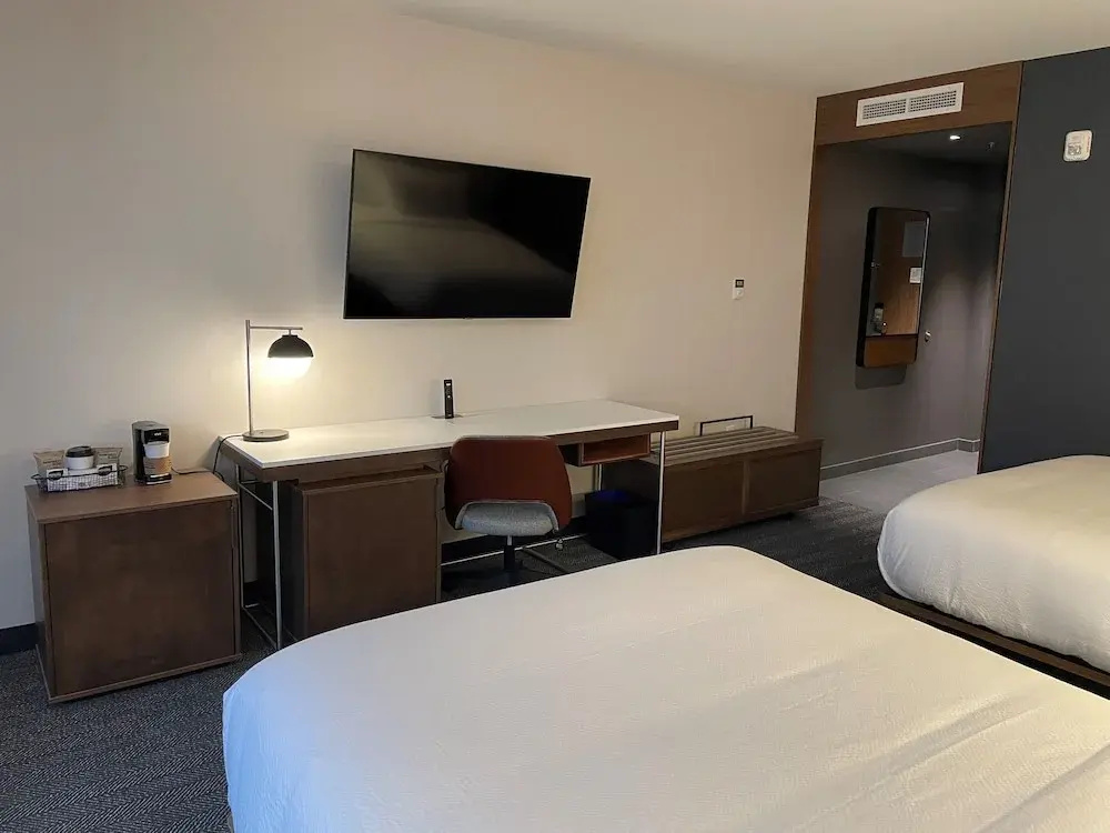 Courtyard by Marriott Montreal Midtown - 4