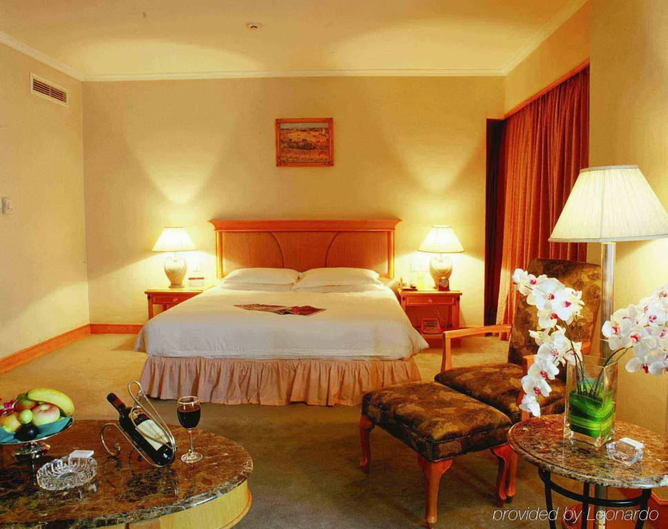 Crowne Plaza Chengdu City Center by IHG - 3