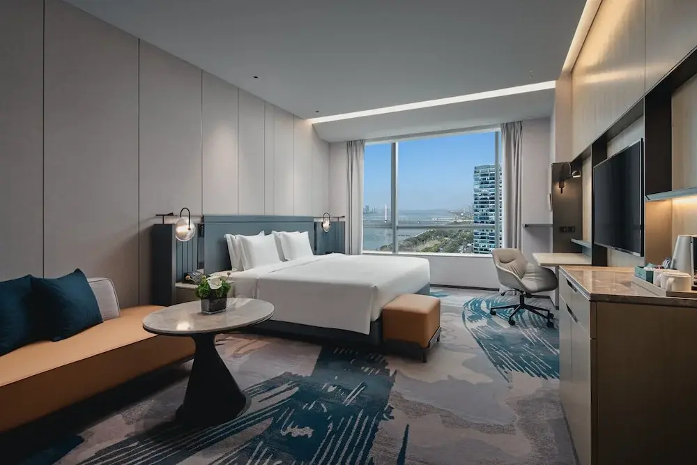 Crowne Plaza Hangzhou Riverside by IHG - 3