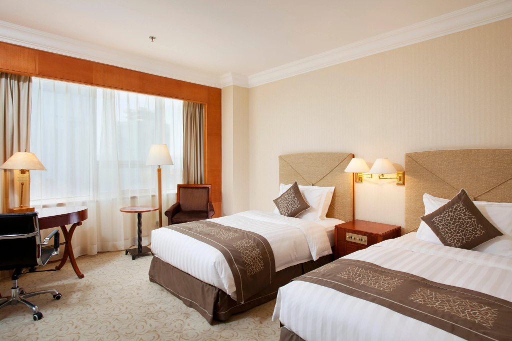 Crowne Plaza Hotel Qingdao by IHG - 5
