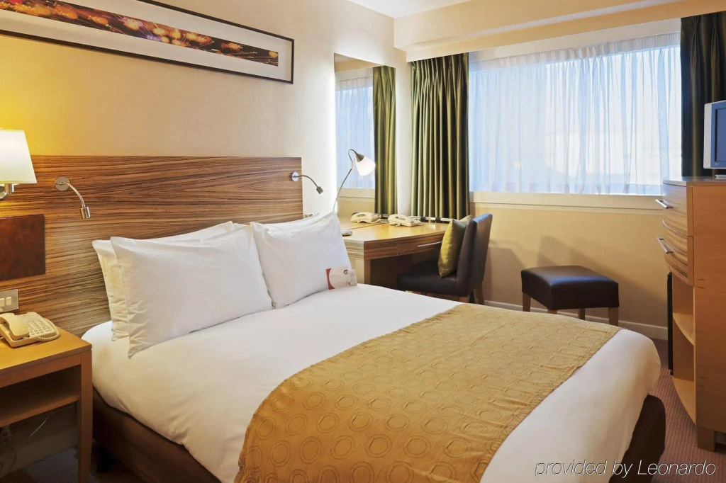 Crowne Plaza Nottingham by IHG - 3