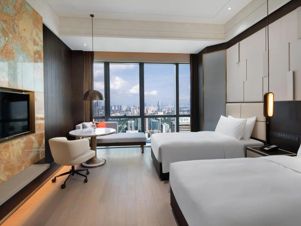 Crowne Plaza Shenzhen Nanshan by IHG - 2