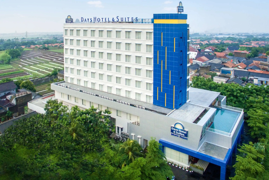 Days Hotel & Suites by Wyndham Jakarta Airport - 2