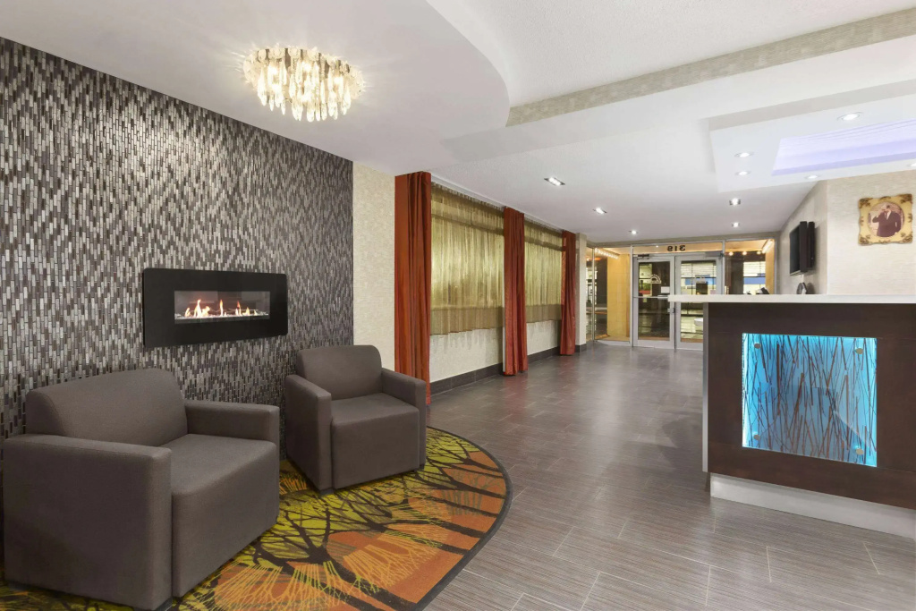 Days Inn by Wyndham Ottawa - 2