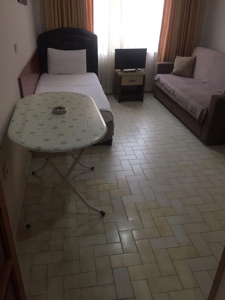 Defne Zevkim Hotel - 3